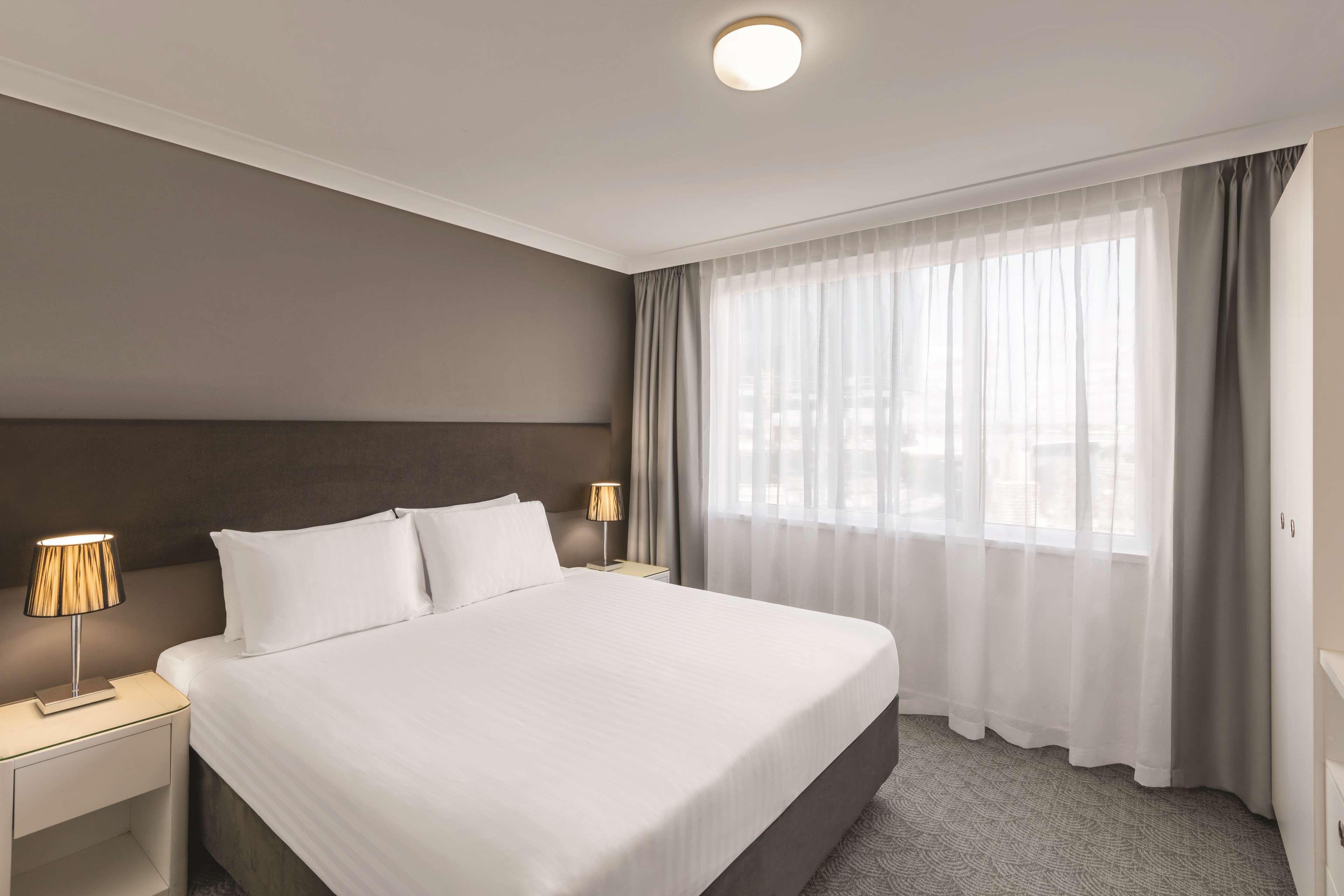 Rendezvous Hotel Perth Central Exteriör bild